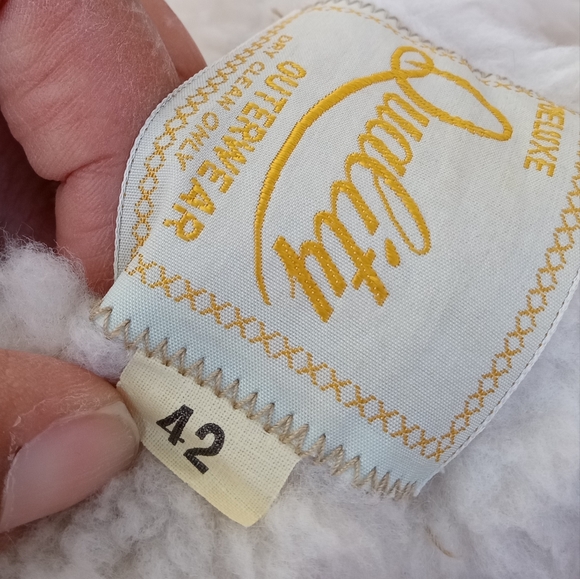 Vintage Corduroy and Sherpa Jacket - Picture 7 of 7